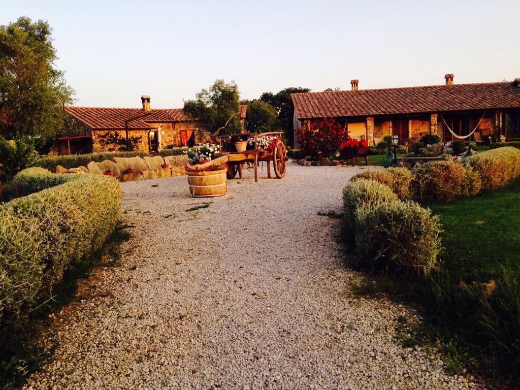 Bio Agriturismo La Bell'Antiglia Villa มอนเตเมราโน ภายนอก รูปภาพ