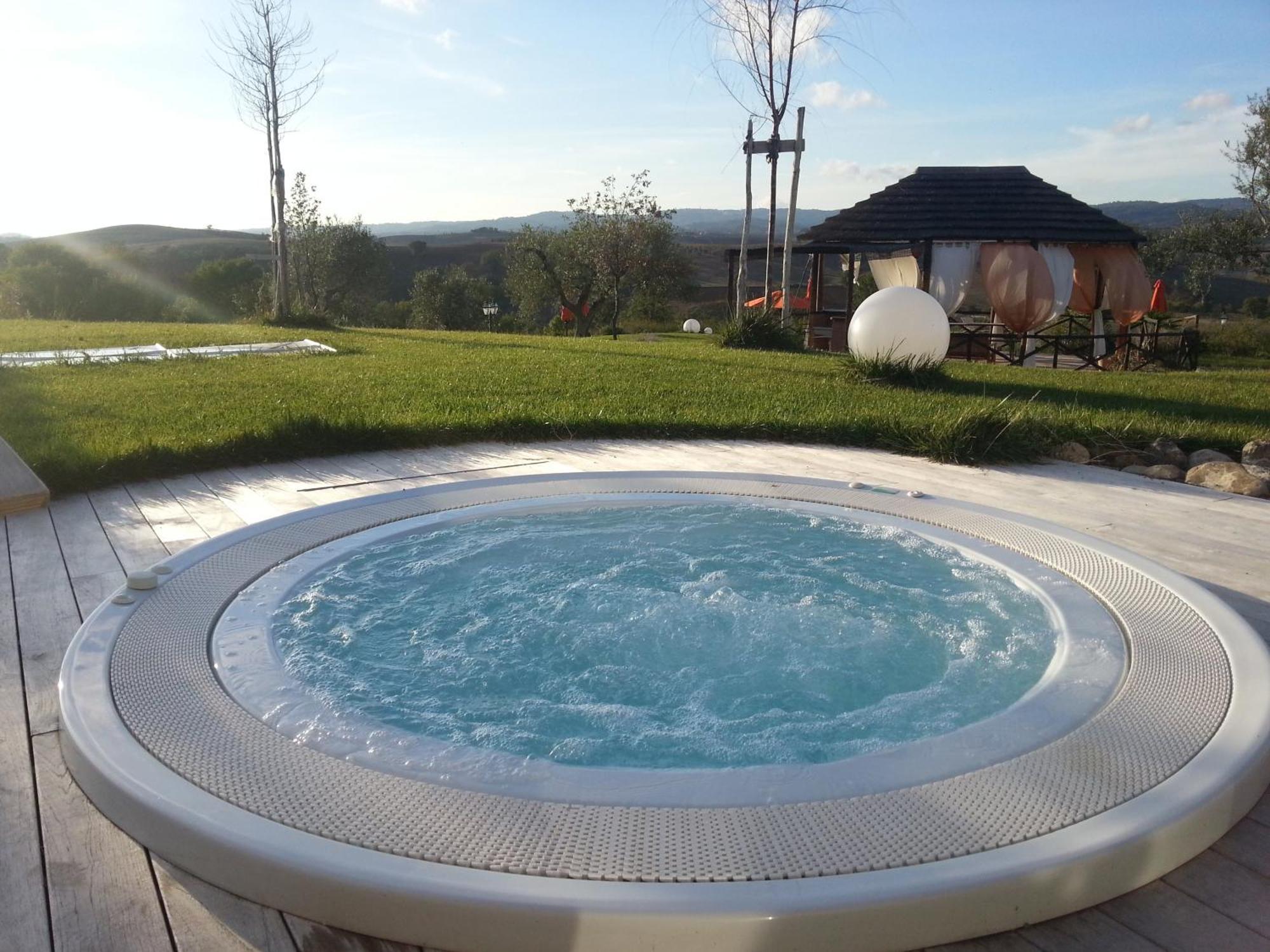 Bio Agriturismo La Bell'Antiglia Villa มอนเตเมราโน ภายนอก รูปภาพ