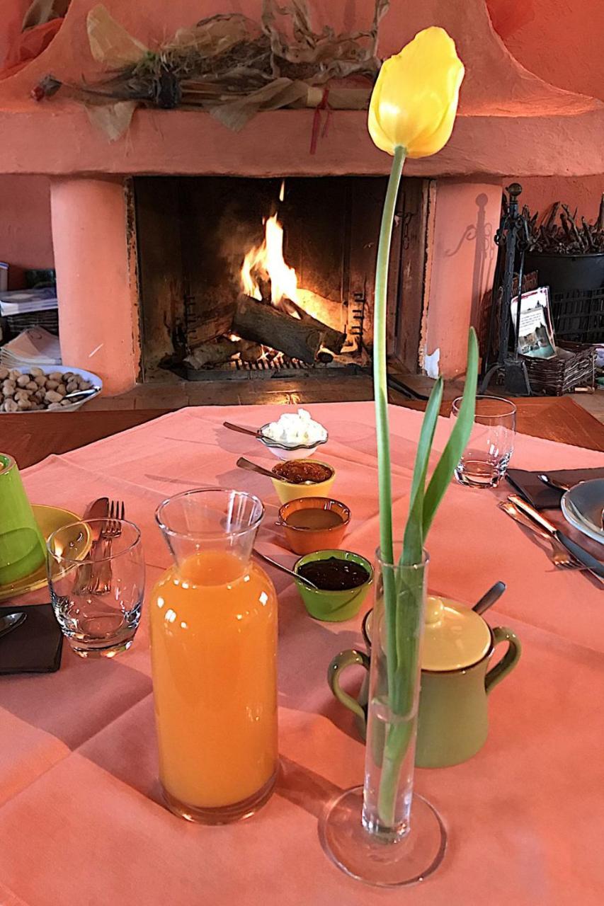 Bio Agriturismo La Bell'Antiglia Villa มอนเตเมราโน ภายนอก รูปภาพ
