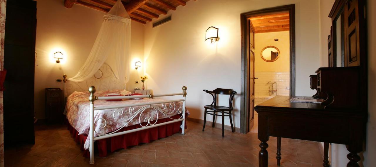 Bio Agriturismo La Bell'Antiglia Villa มอนเตเมราโน ภายนอก รูปภาพ