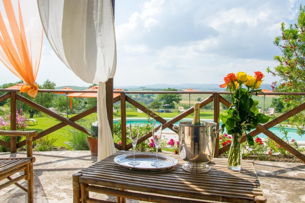 Bio Agriturismo La Bell'Antiglia Villa มอนเตเมราโน ภายนอก รูปภาพ